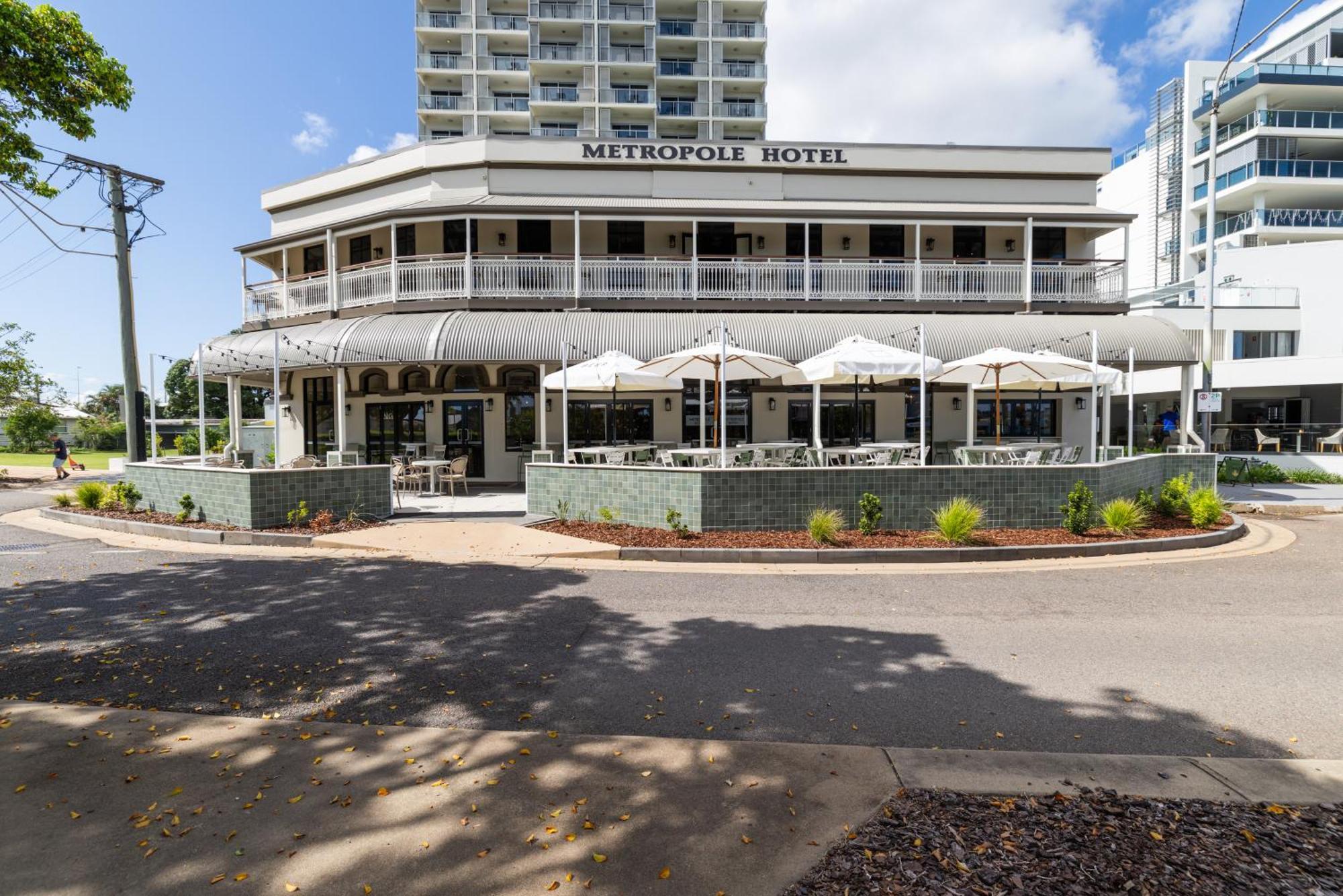 Oaks Townsville Metropole Hotel Exterior foto